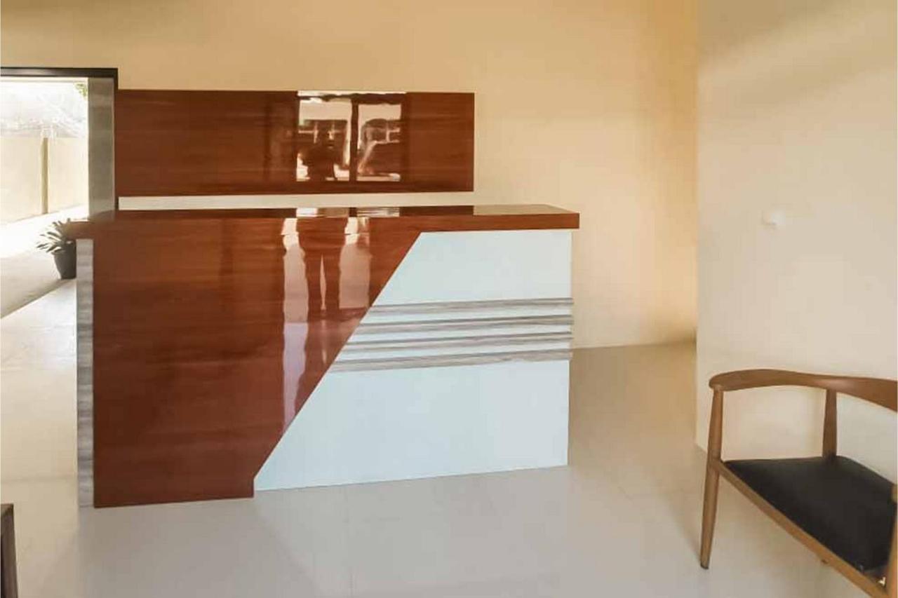 Jatiwangi Syariah Guest House Mitra Reddoorz ماجالينغكا المظهر الخارجي الصورة